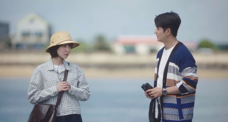 朴恩斌（左）認為自己無法給姜泰伍幸福，忍痛提分手。翻攝Netflix