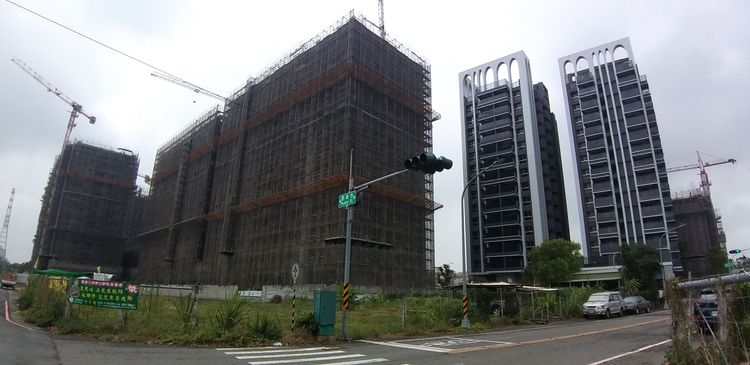 「清景麟白易居」近期完工交屋，已出現多戶轉售，單坪大賺8萬元。葉家銘攝