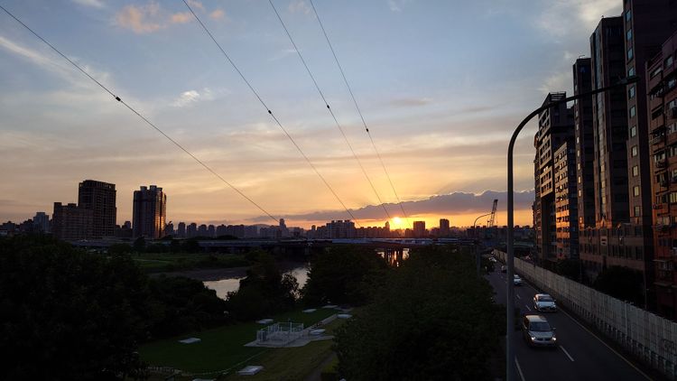 主鏡頭 HDR 表現。黃子倫攝