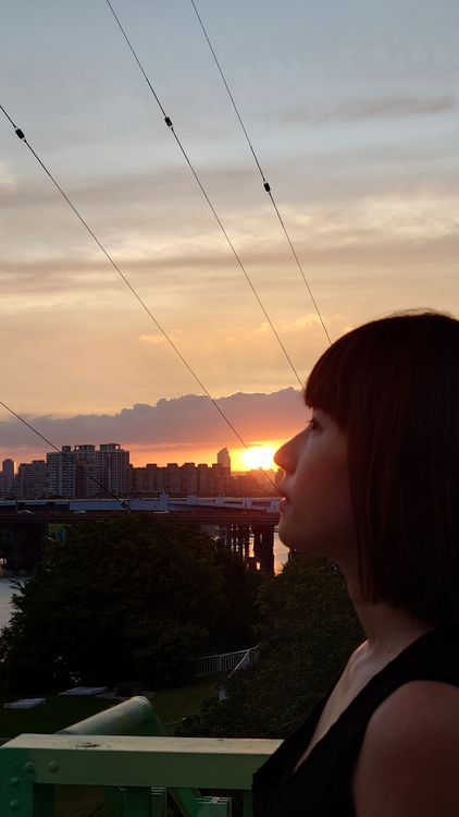 望遠人像。黃子倫攝