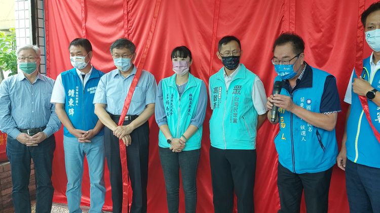 謝福弘推崇柯文哲的財政改善政績。楊永盛攝