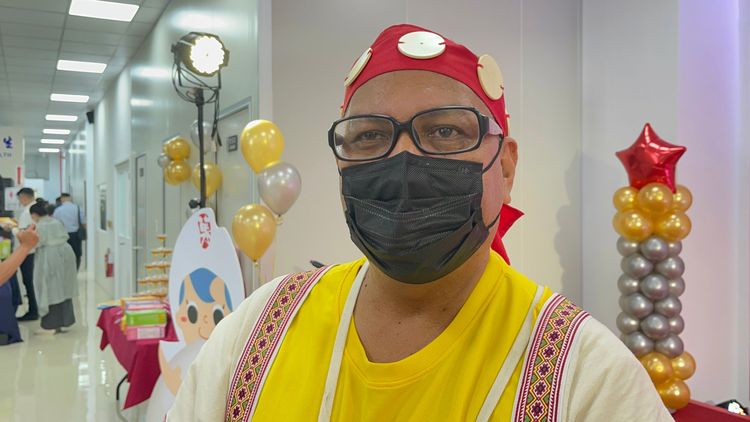 生命豐盛關懷協會理事長謝光忠則表示，牧菓國際透過金援、物資協助，讓我們各方面能夠運作得非常順暢。陸運陞攝
