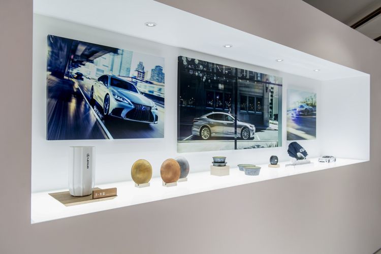 Lexus在時裝週期間，也將獨家展設全球僅能在東京、杜拜、紐約Lexus品牌概念店「Intersect by Lexus」才能欣賞到的Crafted For Lexus精品供民眾閱覽。Lexus提供