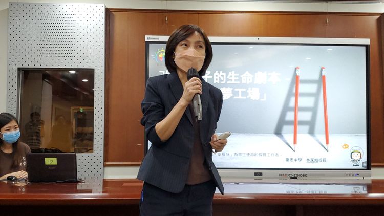 勵志中學校長林家如。呂志明攝