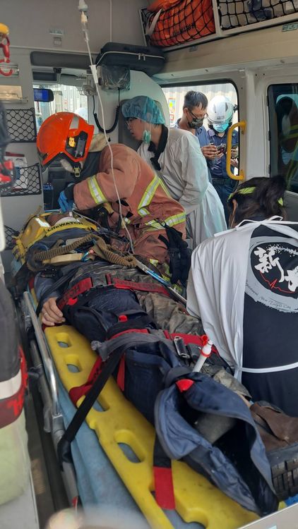 王男送醫後，經救治後並無大礙。民眾提供