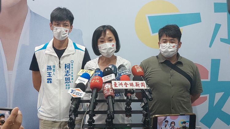 柯辦早上原本表示，柯今天不會與韓國瑜見面。凃建豐攝