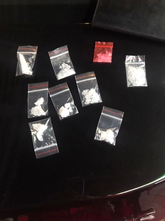 警方查獲9包總毛重11.32公克的安非他命。警方提供