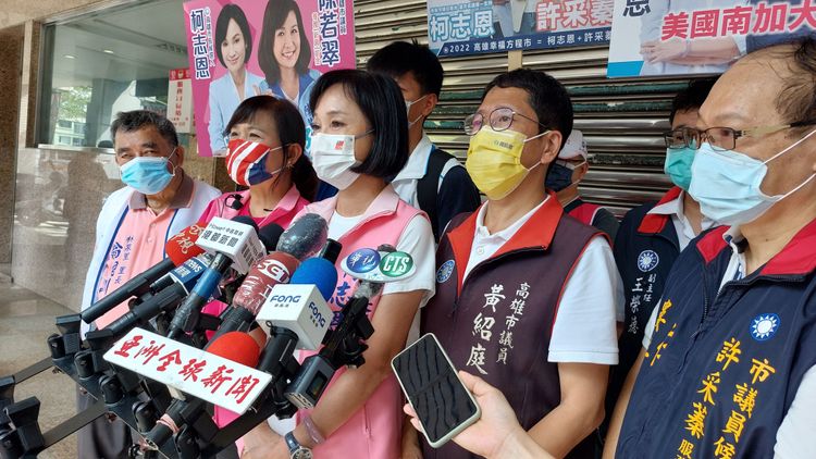 柯志恩表示尊重里長。凃建豐攝