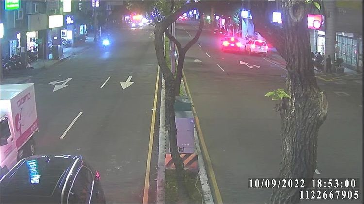 警方到場後，雙方已無衝突，但都向對方提出傷害告訴。警方提供