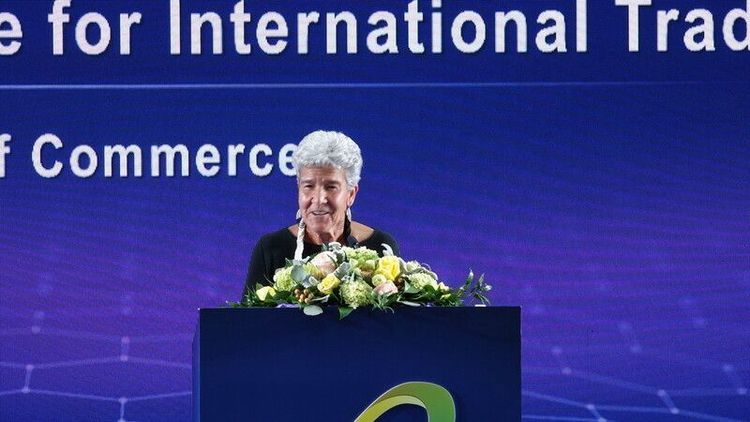 美國商務部次長拉哥表示，台灣是美國重要貿易夥伴與快速成長的 外國直接投資來源地，對美國經濟具有重要意義，未 來美方會持續擴大並深化雙邊關係。 中央社