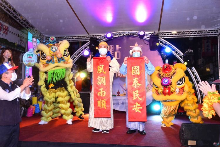 新北市長侯友宜認為，讓新北市的新住民都能夠「樂活、樂業、樂學」，不論從哪裡來，新北就是第二個家。新北市府提供