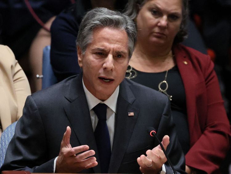 美國國務卿布林肯指出，半導體多數由台灣製造，若出事全球經濟將受毀滅性影響。路透社資料照片