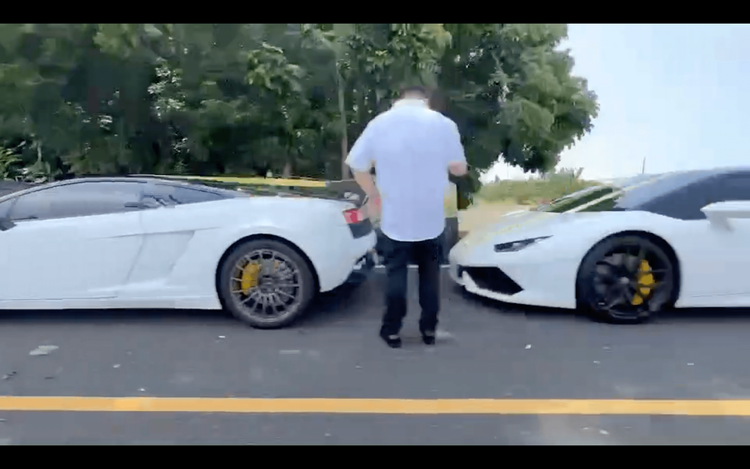 藍寶堅尼、勞斯萊斯等數十輛超跑聚集，場面相關壯觀。民眾提供