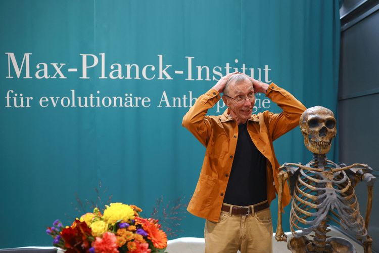 帕博4日在普朗克研究院出席記者會。路透社