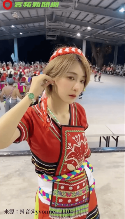 甜美外型引起網友暴動。