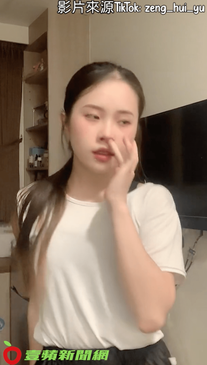 網友讚挖鼻子有創意。