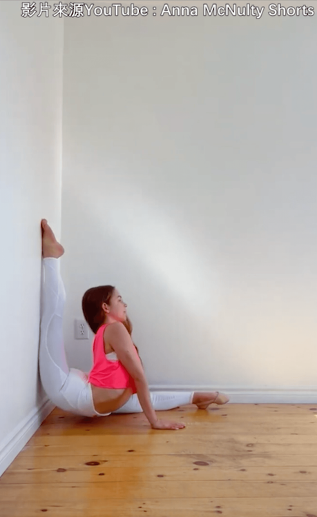 網友驚呼筋超軟。