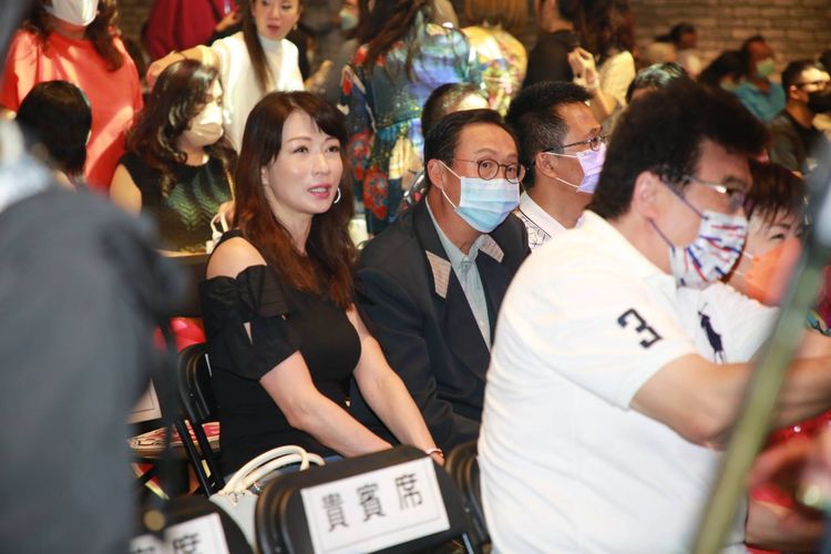 溫翠蘋今和男友現身聽歌。朱世閎攝