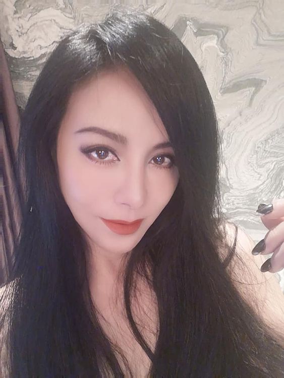 55歲美魔女「田麗」經常在網路上分享美照。翻攝《田小麗的台東生活》粉絲專頁