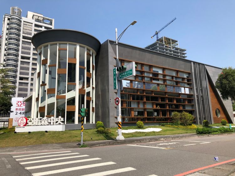 亞昕森中央預售實登成交7字頭。楊明峰攝