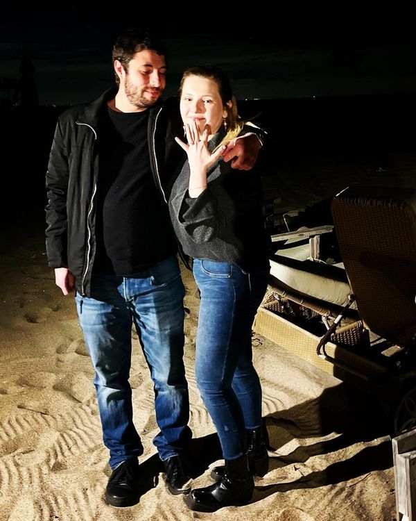 艾碧嘉兒的未婚夫在IG分享他求婚成功的照片。翻攝 richruski IG