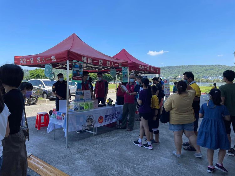 廖老大慈善團體捐血活動。翻攝廖老大臉書