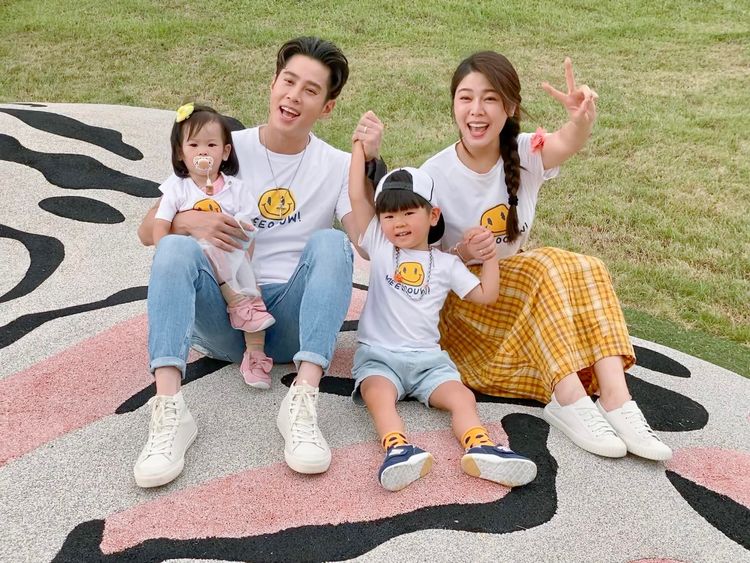 白家綺和吳東諺一家4口。翻攝白家綺臉書