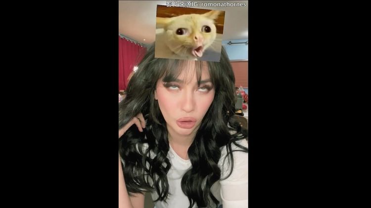 美女即使扮醜，還是很漂亮。