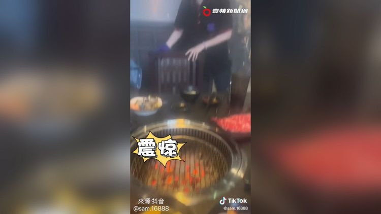 煙霧密佈，店員還要一一請客人離開，真是吃飯皇帝大嗎？