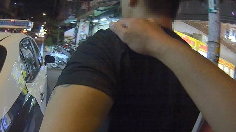 自己不清楚為何被當通緝犯，沒有收到通知書。翻攝畫面