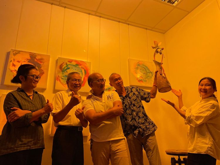 藝設系團隊也預計於今年底，帶來第2場好光特展，屆時將以玻璃藝術與複合媒材裝置的空間形式。黃羿馨攝