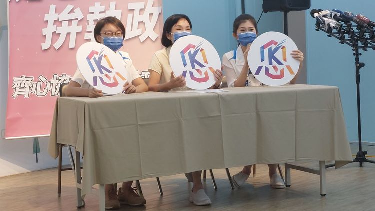 柯志恩未來會每周透過記者會或直播節目「Meta高雄」方式來公佈政見。凃建豐攝