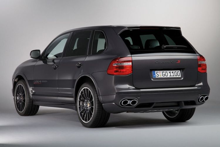 限量1000輛的Cayenne GTS PDE 3作為Porsche Design Edition亮相，採用特殊的配色方案，外觀和內飾都更顯獨特。原廠提供