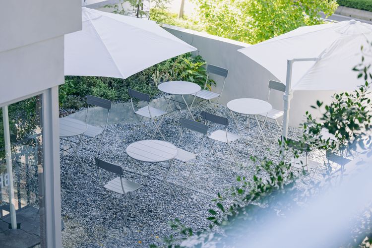 二樓戶外露台座位。業者提供