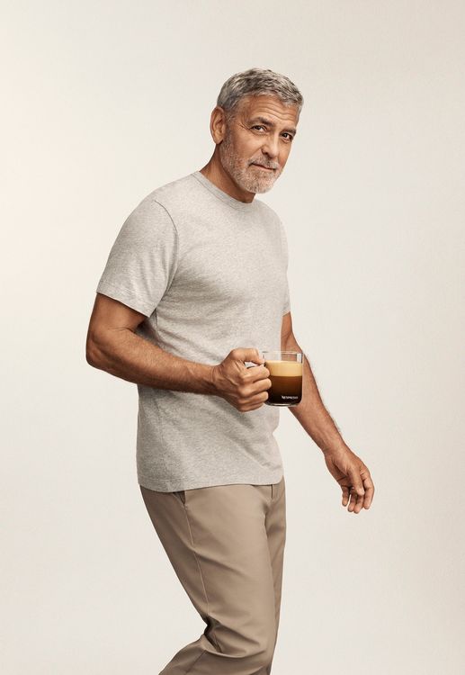 長期關注環境議題的Nespresso品牌大使喬治克隆尼，在國際咖啡日這天呼籲大眾一起關心氣候危機。業者提供