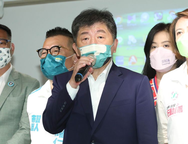 陳時中說，「沒有把誰揍一頓，有痛跟我講。」鄭孟晃攝