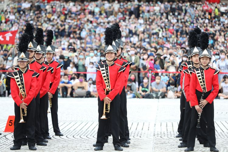 曉明女中管樂隊。鄭孟晃攝