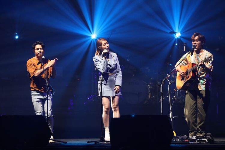 告五人為開場嘉賓。鄭孟晃攝