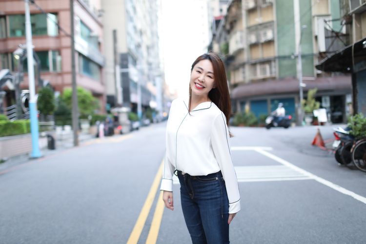 李婉鈺這次捲土重來選新北市板橋區議員，已端出不少政見牛肉要讓選民看到。鄭孟晃攝