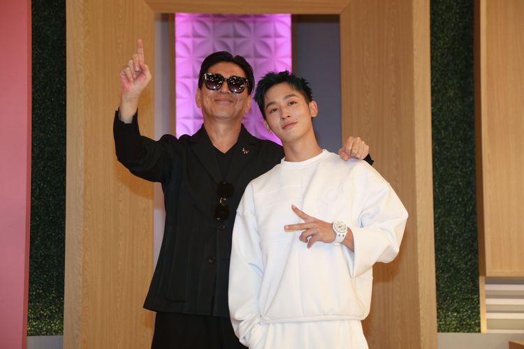 高捷(左)和小樂磁場很合，錄影現場常充滿2人魔性笑聲。陳明中攝