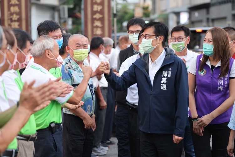 高閔琳第三度出任陳其邁競選市長發言人。陳辦提供
