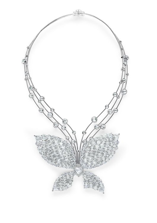 Happy Butterfly鑽石項鍊，共鑲嵌約132.14克拉鑽石，約4900萬元。品牌提供