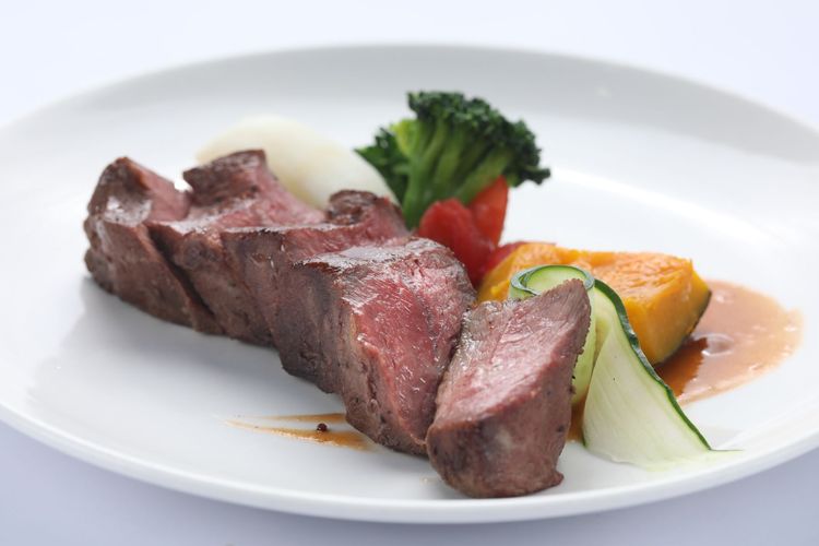 星辰牛排法式舒肥牛排。業者提供