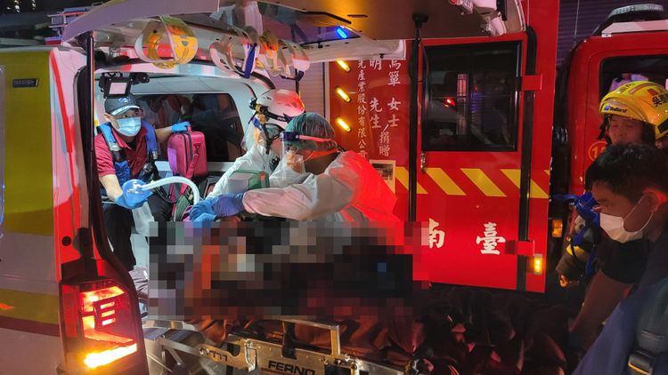 衝上樓呼叫祖父母逃生，最後亦葬身火窟的外孫女。資料照