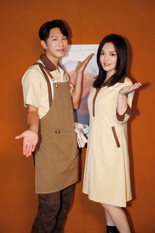 韋禮安（左）與徐佳瑩合唱默契十足。The Orchard提供