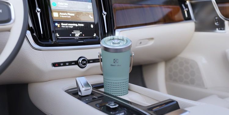 適用汽車杯架，也可掛置於背包或各個生活空間。業者提供