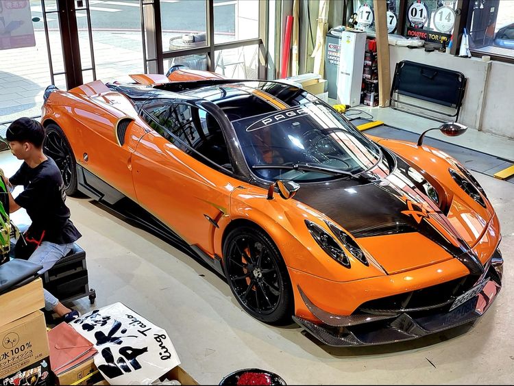 「風神」Pagani Huayra，其零百加速只要3.2秒。取自將軍Steven Cheng臉書