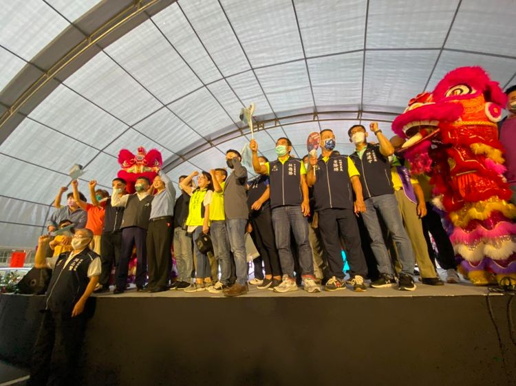 翻攝自王世堅臉書