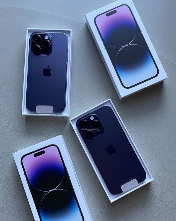 賀軍翔秀深紫色iPhone 14 Pro，網友羨慕：人帥真好！翻攝《賀軍翔》粉絲專頁