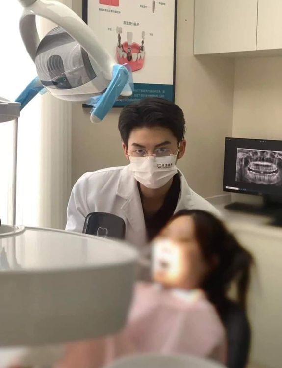 你也想給他看診嗎。引自爆廢公社